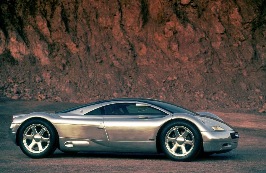  Audi Avus Quattro Concept 1991 года  (фото 3 из 17)
